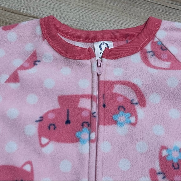 Gerber pink and white fleece footie pajamas size 4t - Picture 3 of 5